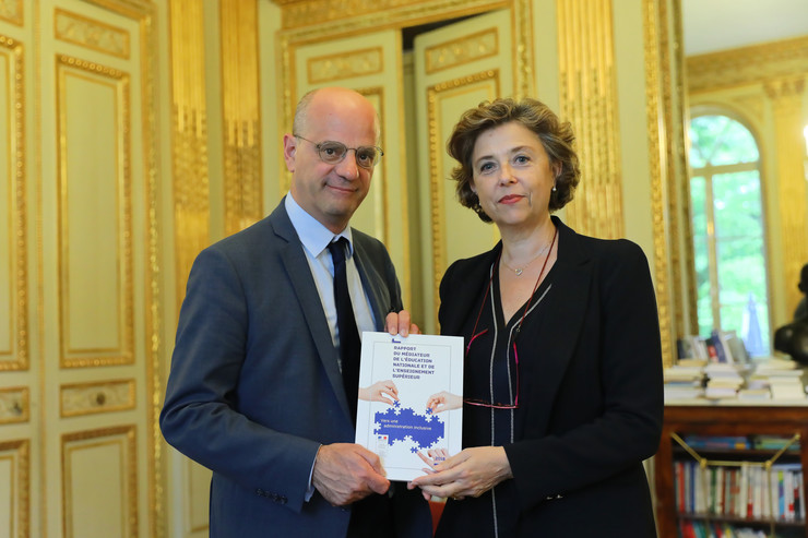 Remise rapport 2018 médiatrice 27062019